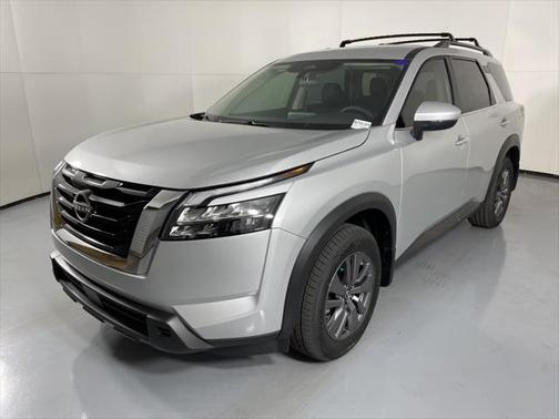 2025 Nissan Pathfinder SV FWD