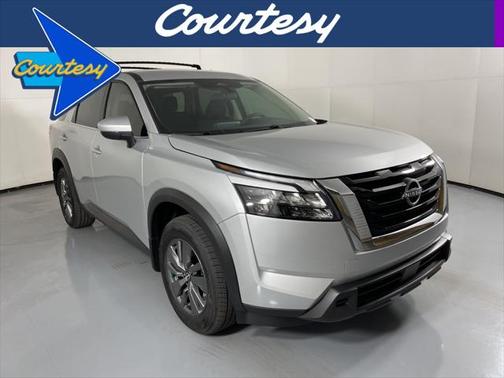 2025 Nissan Pathfinder SV FWD