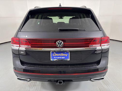 2024 Volkswagen Atlas 2.0T SE w/Technology 4MOTION