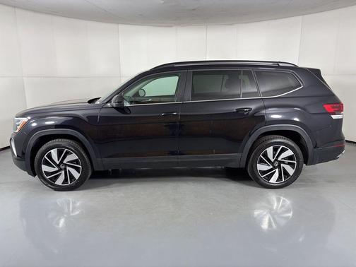 2024 Volkswagen Atlas 2.0T SE w/Technology 4MOTION