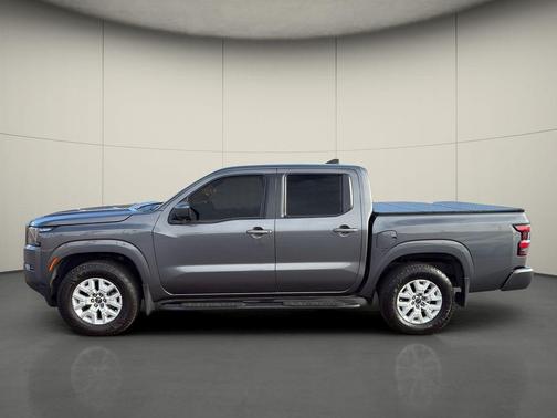 Gun Metallic 2022 Nissan Frontier SV