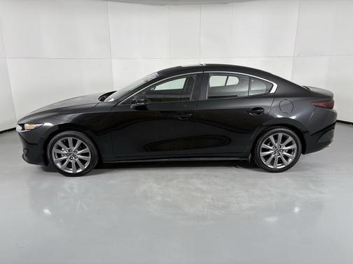 2025 Mazda Mazda3 FWD w/Preferred Package