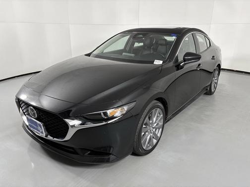 2025 Mazda Mazda3 FWD w/Preferred Package