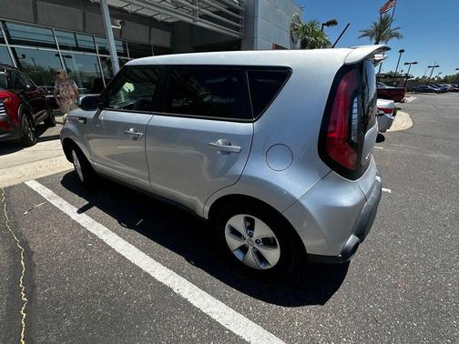 Bright Silver 2014 Kia Soul Base