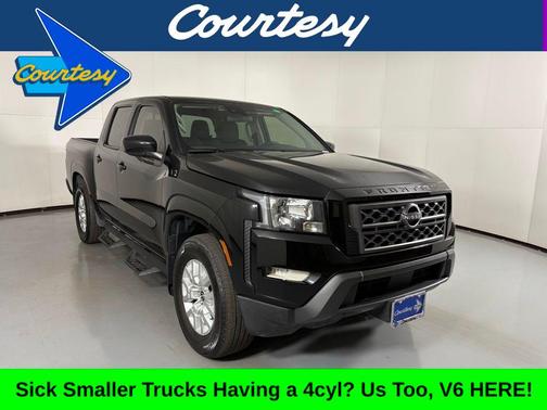 2023 Nissan Frontier SV