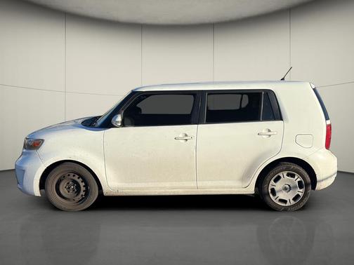 2009 Scion xB Base