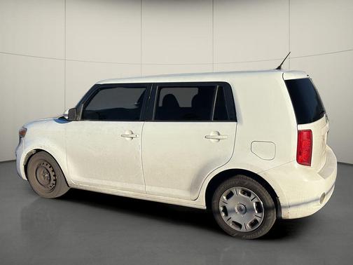 2009 Scion xB Base
