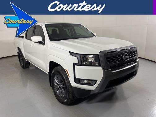 2025 Nissan Frontier SV