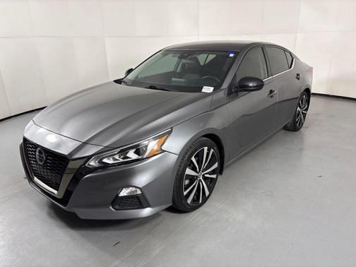 Gun Metallic 2020 Nissan Altima SR FWD