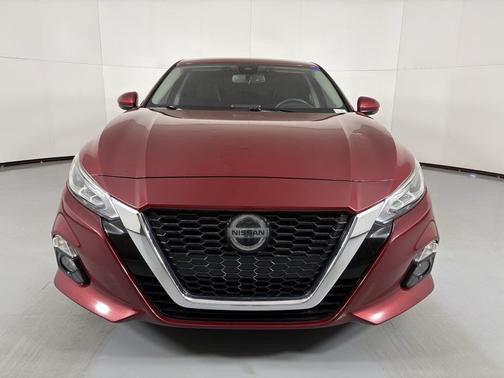 2020 Nissan Altima 2.5 SV