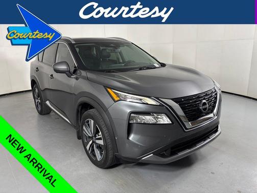 Gun Metallic 2022 Nissan Rogue SL