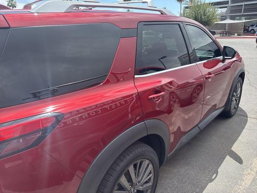 Scarlet Ember Tintcoat 2022 Nissan Pathfinder SL 4WD
