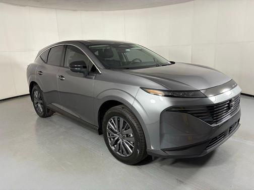 Gun Metallic 2026 Nissan Murano SL