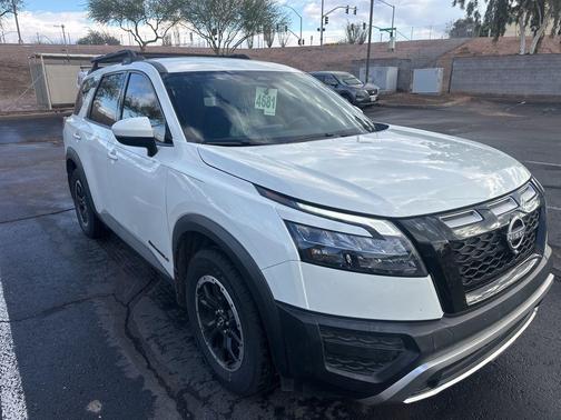 2024 Nissan Pathfinder Rock Creek 4WD