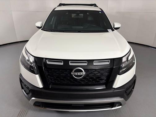 2024 Nissan Pathfinder Rock Creek 4WD