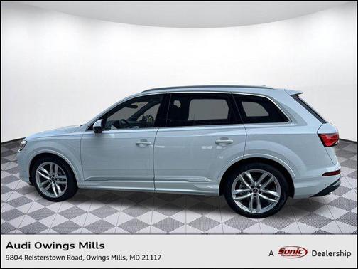 2025 Audi Q7 55 Premium Plus