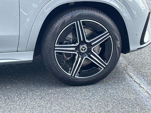 2025 Mercedes-Benz GLE 450e 4MATIC