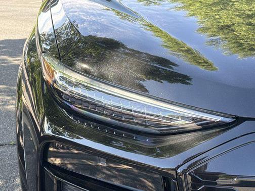 2025 Audi Q6 e-tron Premium Plus quattro