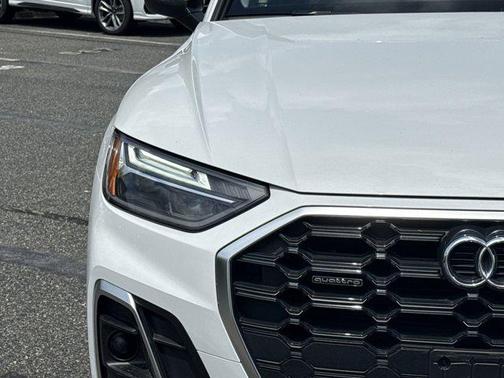 2024 Audi Q5 45 S line Premium