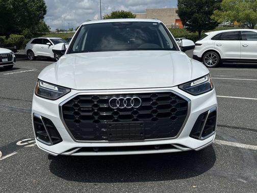 2024 Audi Q5 45 S line Premium