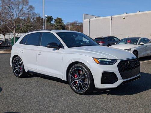 2025 Audi SQ5 3.0T Premium Plus