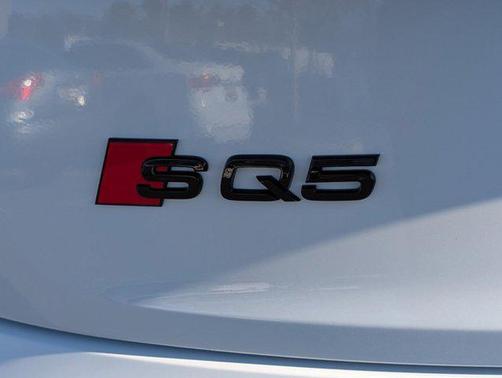 2025 Audi SQ5 3.0T Premium Plus