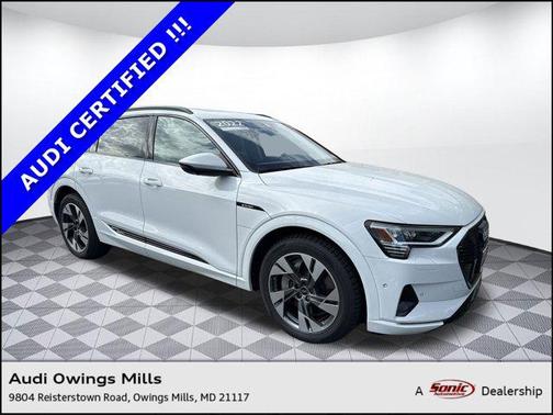 2022 Audi e-tron Premium