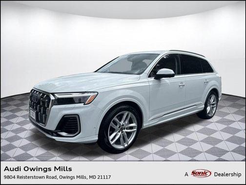 2025 Audi Q7 55 Premium Plus
