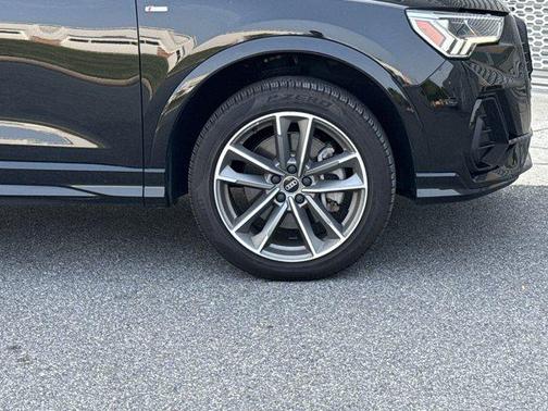 2024 Audi Q3 45 S line Premium Plus
