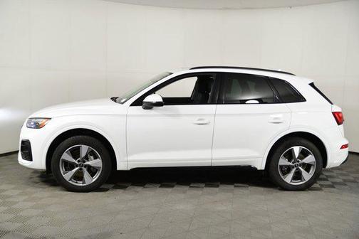 2025 Audi Q5 Premium 40 TFSI quattro S tronic