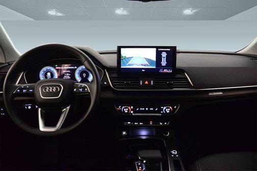 2025 Audi Q5 Premium 40 TFSI quattro S tronic