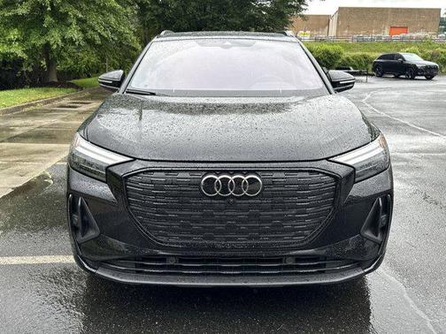 2025 Audi Q4 e-tron Premium Plus 55 quattro