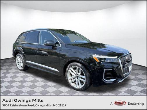 2025 Audi Q7 55 Premium Plus