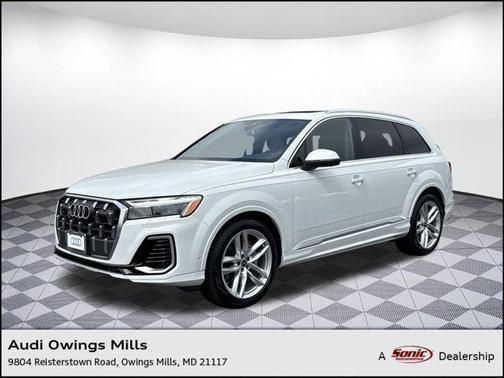 2025 Audi Q7 55 Premium Plus