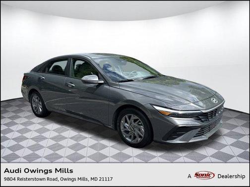 2024 Hyundai ELANTRA SEL