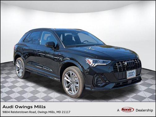 2025 Audi Q3 Premium 45 TFSI S line quattro Tiptronic