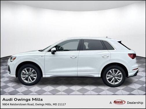 2025 Audi Q3 Premium 45 TFSI S line quattro Tiptronic