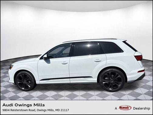 2025 Audi Q7 55 Premium Plus
