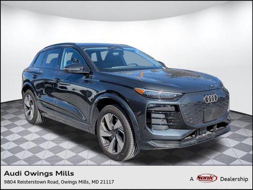 2025 Audi Q6 e-tron Premium Plus quattro