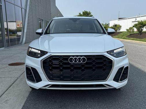 2022 Audi Q5 45 S line Premium Plus