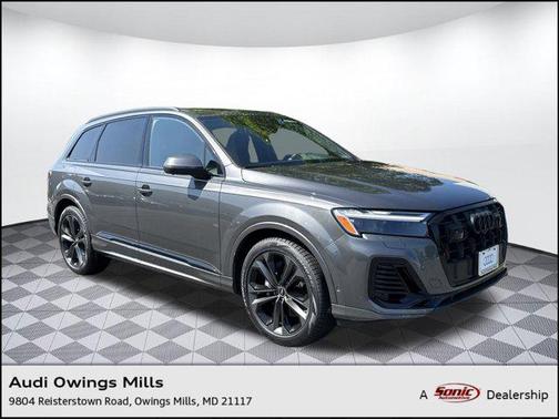 2025 Audi Q7 55 Premium Plus