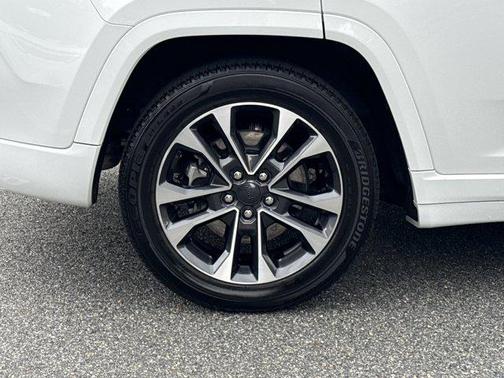 2023 Jeep Grand Cherokee 4xe Overland
