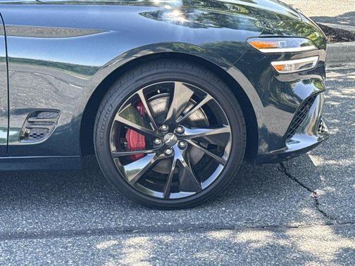 2022 Genesis G70 3.3T AWD