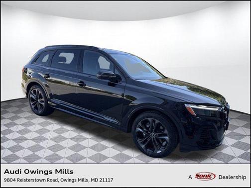 2025 Audi Q7 55 Premium Plus