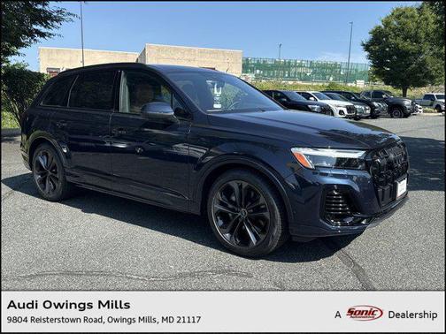 2025 Audi Q7 55 Premium Plus