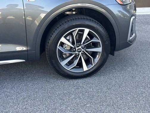 2022 Audi Q5 45 S line Premium Plus