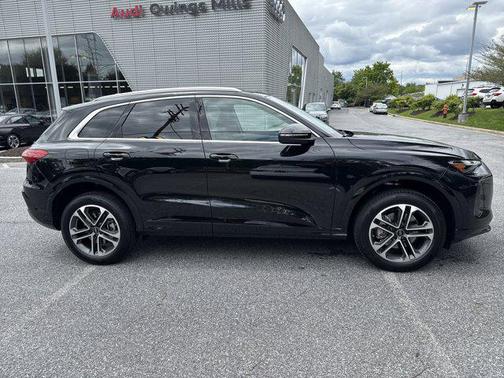 2025 Audi Q5 Premium