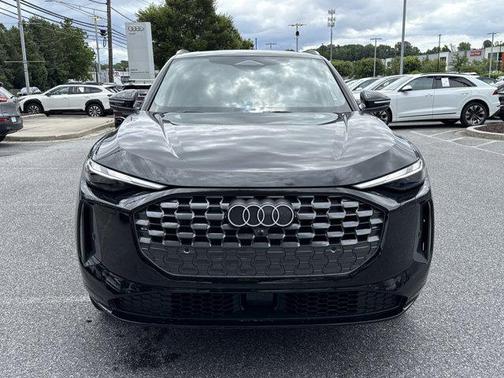 2025 Audi Q5 Premium