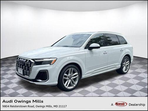 2025 Audi Q7 55 Premium Plus
