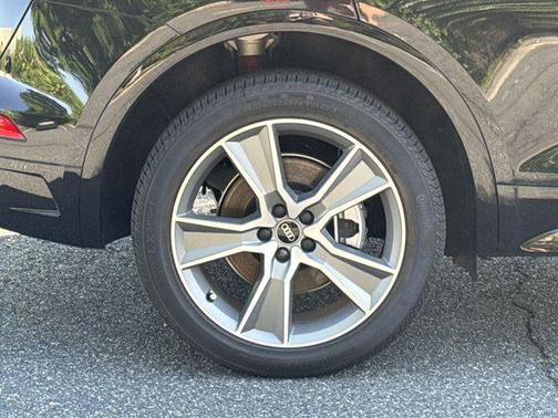 2025 Audi Q5 45 S line Premium